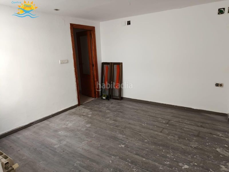 Foto 9a886c3a-2ccd-4056-937b-b1c4c2fdfdc7. Dúplex a Zona Calle Valencia Torrent
