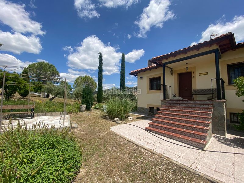 Foto af6c3408-6d1b-4d62-bd30-7c0d733b34c5. Chalet  . en Auñón