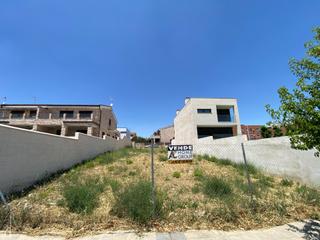 Wohngrundstück  Calle marqués de santillana. Terreno en villalbilla el viso