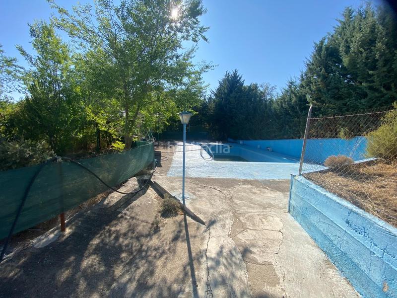 Foto c7ad3765-21cf-406a-8f94-318d11bebe35. Casa  con gran terreno en Loranca de Tajuña