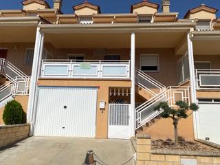 Casa adossada a Jadraque. Adosado en jadraque