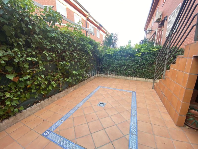 Foto 8287ab2b-926f-4d06-8efc-d5317364ccd3. Casa adossada amb calefacció aparcament piscina a Alcalá de Henares