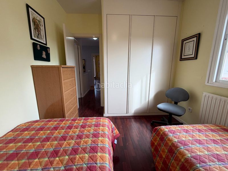 Foto 44034790-48ef-45ca-92cf-389579441b31. Casa aparellada amb aparcament a Casar (El)