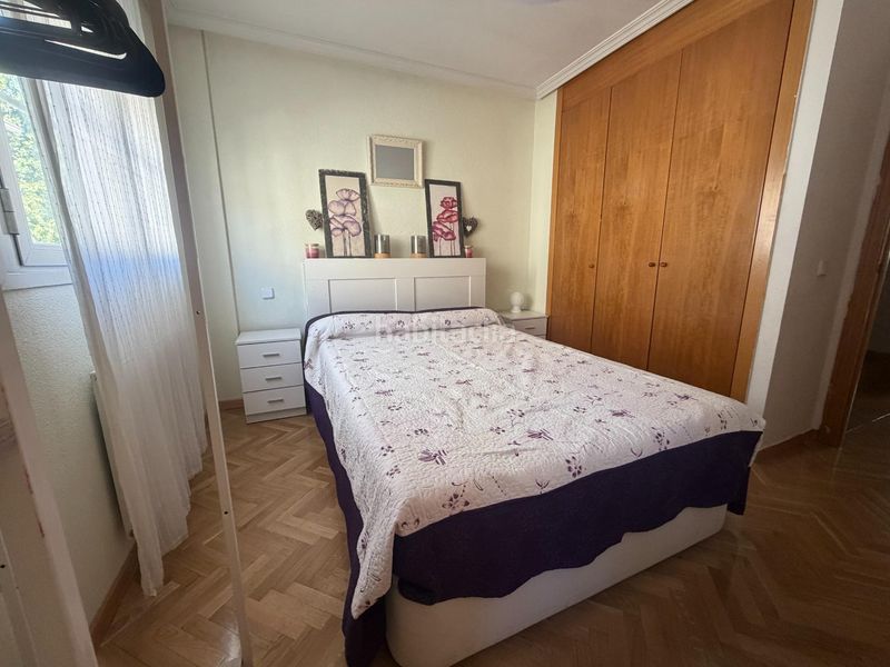 Foto e319a4ea-cb0f-4ff1-a353-34917bdef2d2. Casa a schiera con riscaldamento parcheggio in Espartales Alcalá de Henares