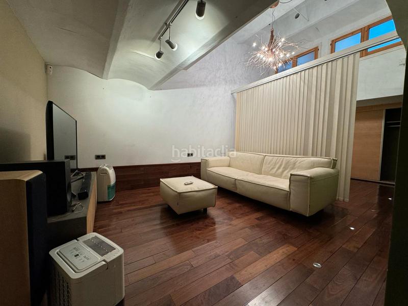 Foto ceb6b2ff-5e34-47e9-bc9d-34161b805d9a. Erdgeschoss in Dreta de l´Eixample Barcelona