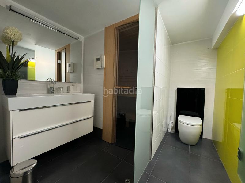 Foto e801d167-c962-4f84-8061-6130f4c61be0. Planta baixa a Dreta de l´Eixample Barcelona