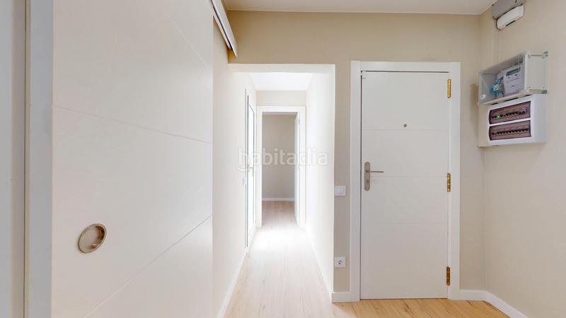 Foto c96dd00c-2898-4486-8e39-c5cd0c9eb496. Attico con riscaldamento in Sant Antoni Barcelona