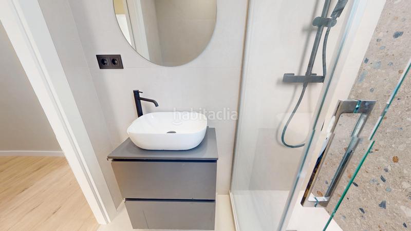 Foto d3fce404-b1b3-4440-9d6c-dd156c4280f7. Attico con riscaldamento in Sant Antoni Barcelona