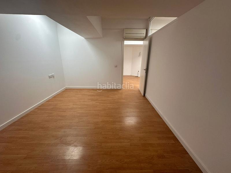 Foto 23a76b9f-8272-4010-b948-b2b6753ebc60. Piso en Putget - Farró Barcelona