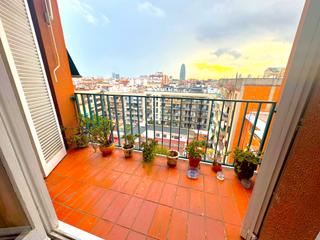 Attique  Carrer de provença