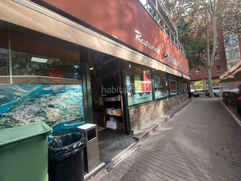 Foto c7f8792b-01ca-46f0-9984-33384b7ec938. Traspaso local comercial negocio en traspaso en la marina de port en Barcelona