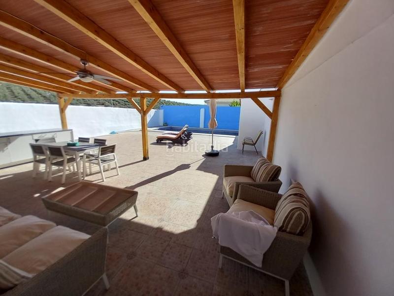 Foto 267e7794-6430-407a-a238-4d23306c2a97. Xalet amb piscina a Moclín