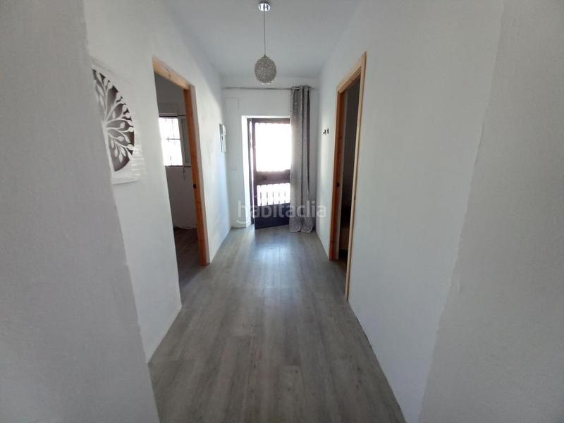 Foto 33cdadb8-c8db-4e17-a543-61f00e806ee2. Xalet amb piscina a Moclín