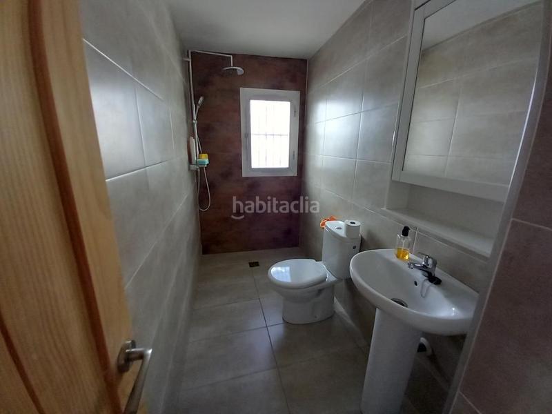 Foto 944393d0-54a2-4740-8520-94cc92f9ca8c. Xalet amb piscina a Moclín