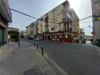 Casa adossada a Martos. Casa economica buen estado zona llanete/carrera
