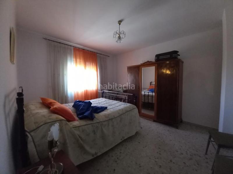 Foto 5e7d8b3a-d9b1-4276-9d1d-274a11b30455. Casa adosada casa de campo a 10 minutos en Martos