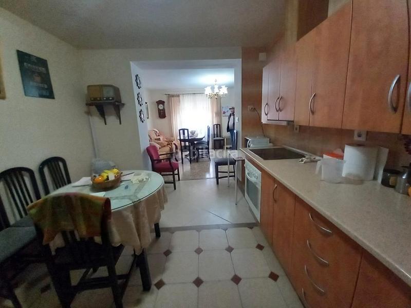 Foto b147ca73-0848-45c2-a70a-91be29c68171. Casa adosada casa de campo a 10 minutos en Martos