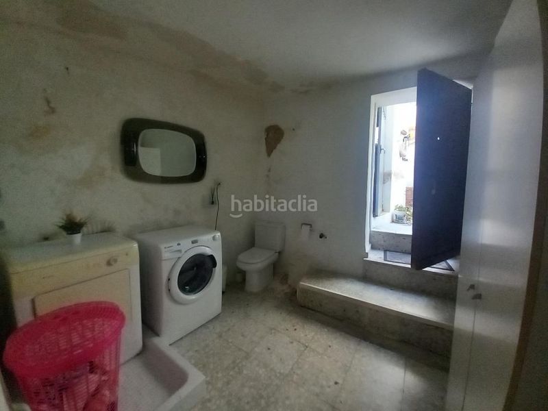 Foto 2b11e20a-16c7-4c93-8c10-5e690af36639. Casa amb xemeneia a Martos