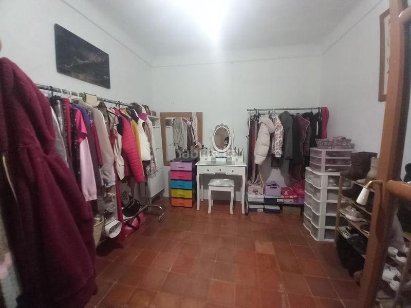 Foto bb555c2f-22e2-41de-b46a-c4a87d1900fd. Casa amb xemeneia a Martos