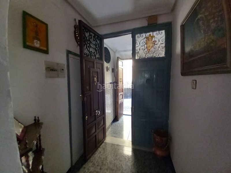 Foto b0e85b0a-4a56-4526-a75b-e8d01c2d510f. Casa amb xemeneia a Martos