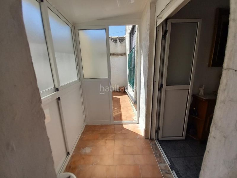 Foto e4ce0484-1648-4f78-a5fa-0f8d7c110b06. Casa amb xemeneia a Martos