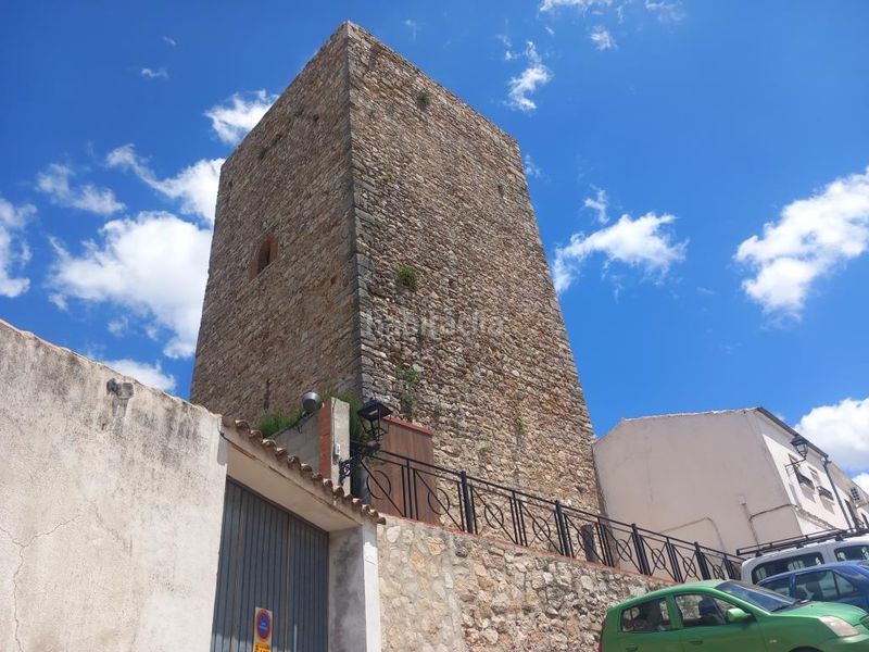 Foto b059ca20-a91c-45fa-8c04-41c919f99128. Casa a Martos