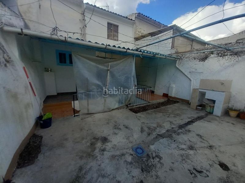 Foto b1f22ed6-a892-4e00-aef2-d29723d090ef. Casa amb xemeneia a Castillo de Locubín