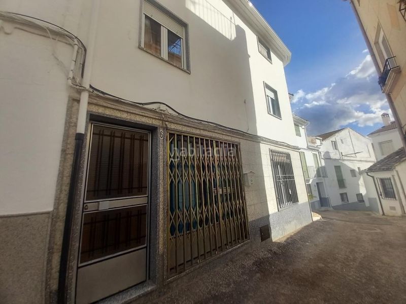 Foto f06ab5dd-5032-4a46-9276-d444badecaa5. Casa amb xemeneia a Castillo de Locubín