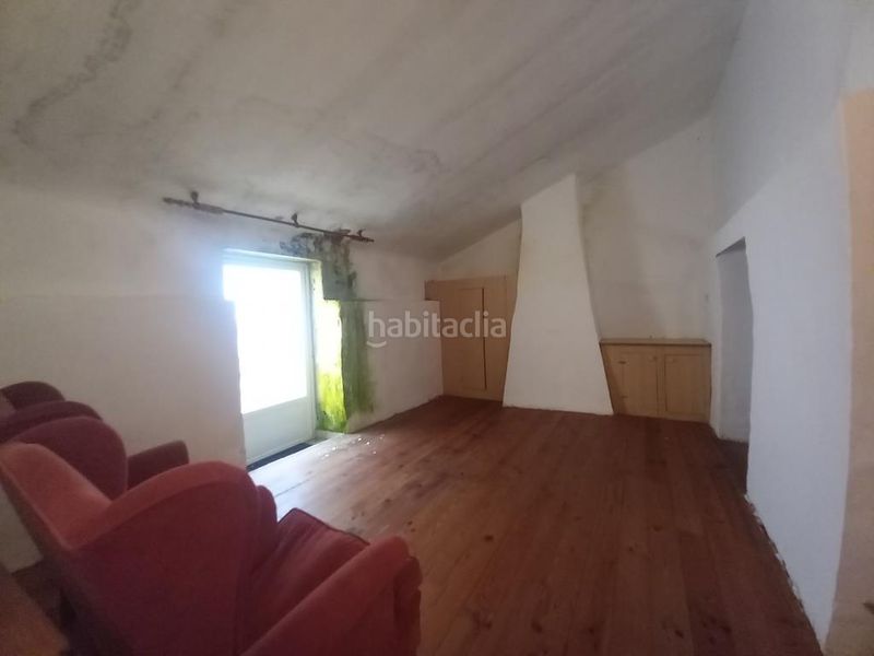 Foto f8117587-ae5f-49c8-aaaa-16b01145d5f9. Casa amb xemeneia a Alcalá la Real