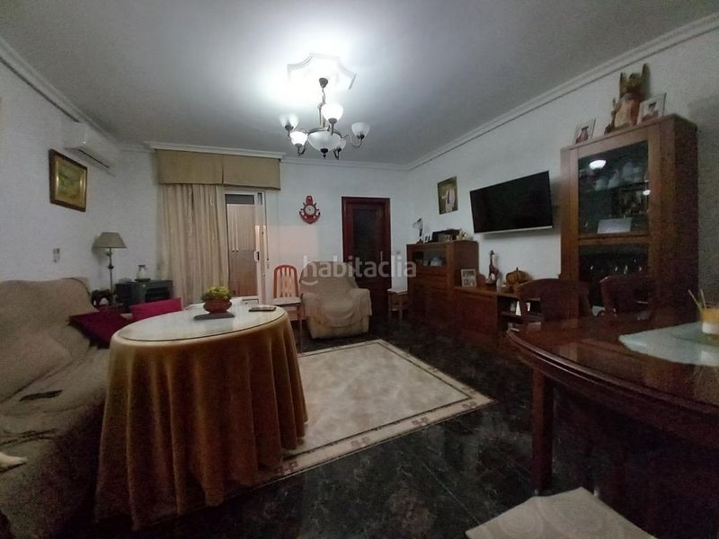 Foto 550e5e72-eaa0-4a3b-bab3-72135656a021. Casa adossada amb calefacció aparcament a Martos