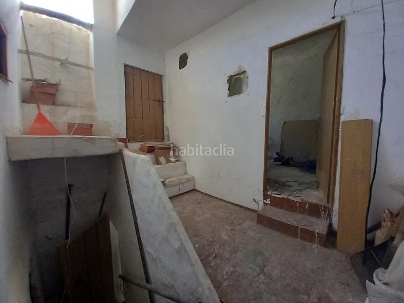 Foto ffd3de81-1844-4103-8b31-a83ebaef4fde. Casa amb xemeneia a Alcalá la Real