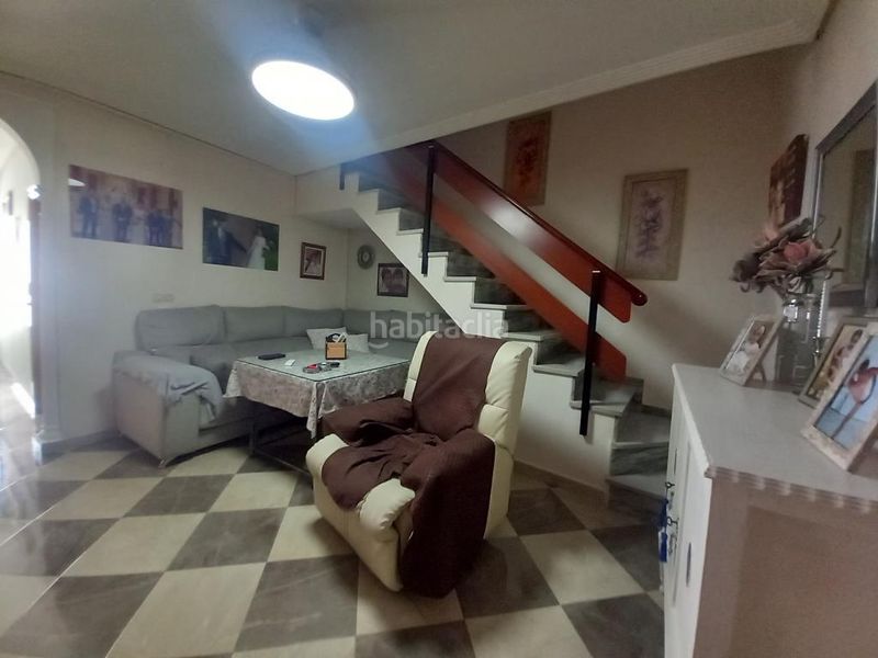 Foto d5074a95-3453-43b8-af1b-c2b0ed28165e. Casa adossada amb xemeneia a Alcaudete