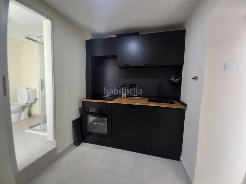 Foto aa7a08fd-8fa1-4e59-94d6-d4a2d73a7cde. Casa adossada a Martos