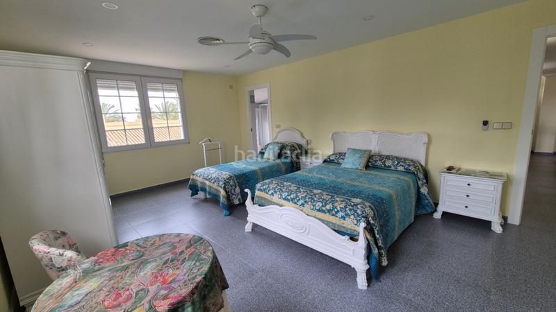 Foto 08aa774f-bc3f-4bb0-8f1b-ff24e063519a. House with parking pool in Cabo Roig Orihuela