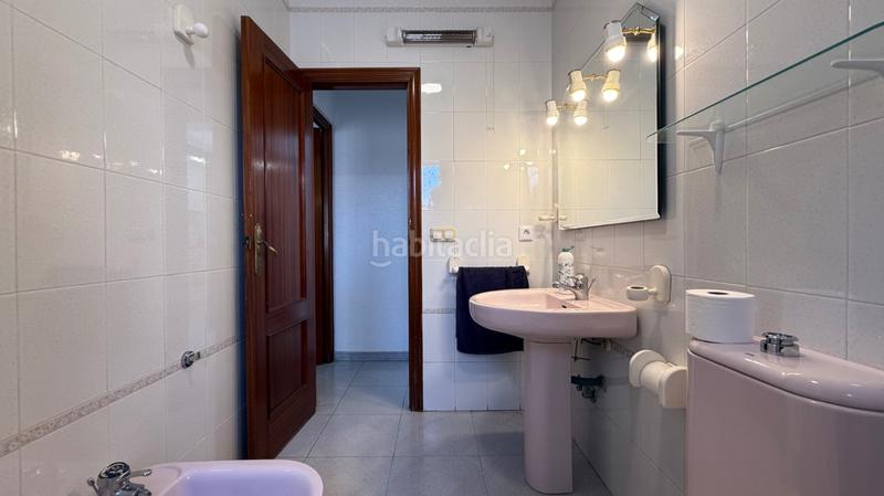 Foto 2d035232-9927-4aea-aa50-469f34275d3b. House with parking pool in La Zenia Orihuela