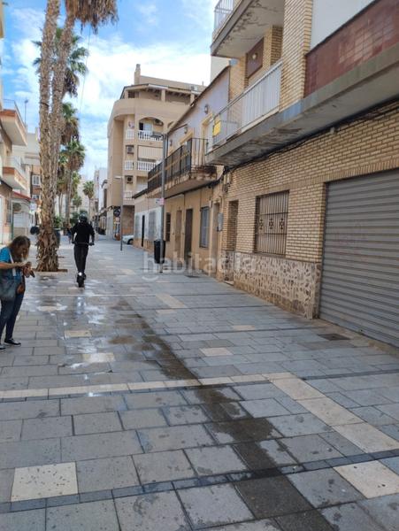 Foto ee8ae6db-79a7-4dad-92ee-1d5e869dfe70. Edificio en Las Piscinas Naturales Torrevieja