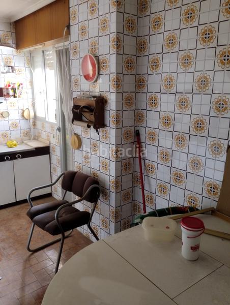 Foto d3900f52-b2da-4ef0-b528-7e1b4494789c. Edifici a Las Piscinas Naturales Torrevieja