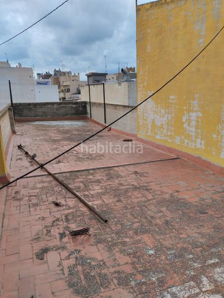 Foto f624d5bd-e78a-4c5c-8025-415db2389272. Edifici a Las Piscinas Naturales Torrevieja