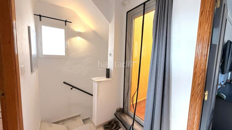 Foto 7417c022-29a9-4358-937c-6fc2f00f778f. Casa adossada amb calefacció aparcament a Zona Carrefour - Urbanizaciones Torrevieja