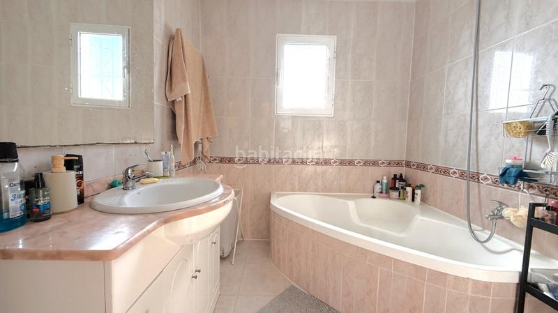 Foto d5a48949-6e34-4271-bb76-dbf62bb5f0f2. Reihenhaus mit heizung parking in Zona Carrefour - Urbanizaciones Torrevieja