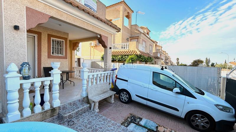 Foto f3a23be0-b538-49c9-813d-df06d448bceb. Reihenhaus mit heizung parking in Zona Carrefour - Urbanizaciones Torrevieja