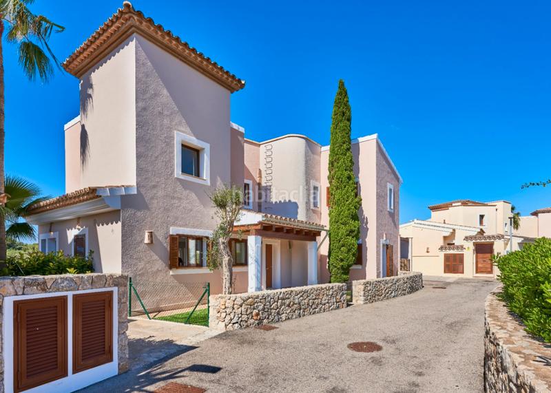 Foto 00f2170e-84b8-4223-aa44-3e2e275edc5a. Chalet mit parking pool in Santa Ponça Calvià