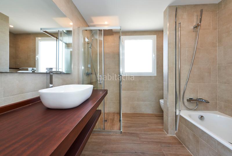 Foto ebe8d49b-704b-439c-98eb-18a7d3d83e4b. Chalet con parcheggio piscina in Santa Ponça Calvià