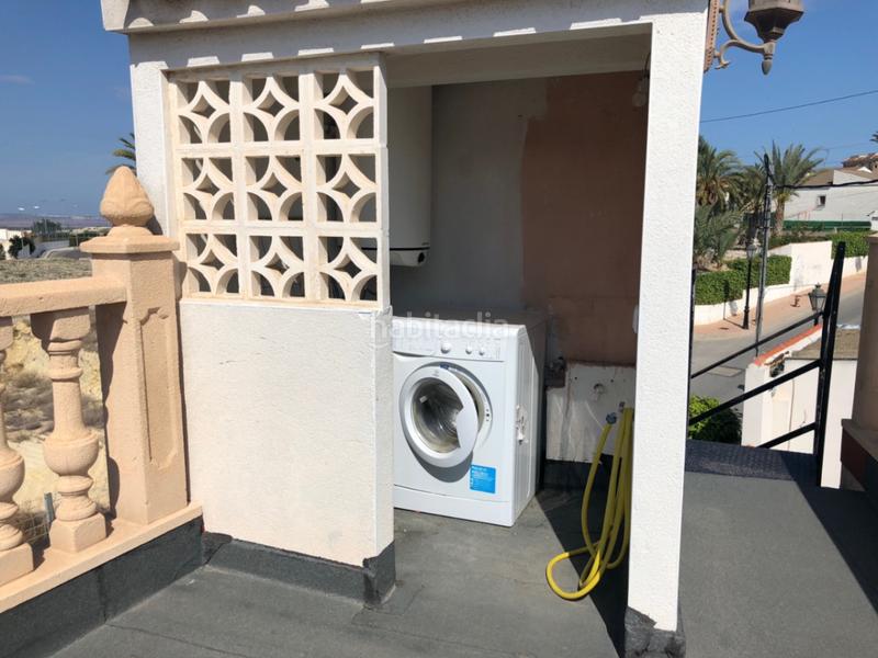 Foto 92f8f919-0751-43c8-8022-f9277fe5abc9. Maison jumelée dans San Miguel de Salinas