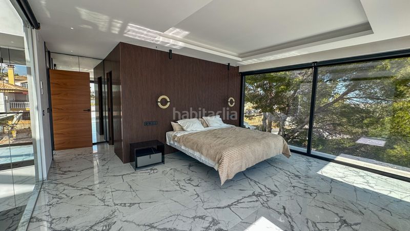 Foto d2595432-b38f-4b7a-a4ce-b7256cf3bbf6. Casa amb aparcament piscina a Villamartín-Las Filipinas Orihuela