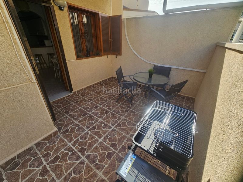 Foto 00787c81-ffef-40fb-ba84-4e741b4f0d10. Casa amb piscina a Playa Flamenca Orihuela