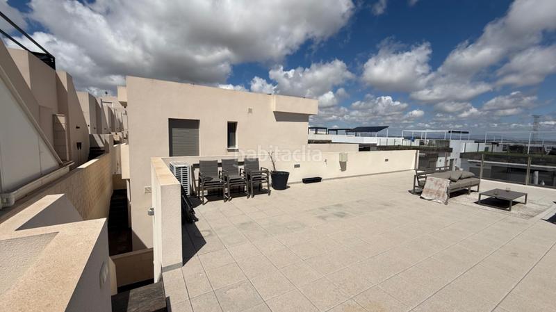 Foto a5b64770-ae62-4b96-a795-9bdb2cbdc596. Casa amb piscina a Los Almendros Orihuela