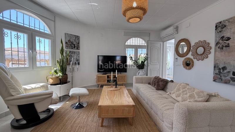 Foto f6f4a9dd-2554-490d-bc1e-59911ae00082. Haus mit parking pool in Zona Carrefour - Urbanizaciones Torrevieja