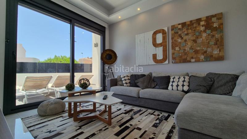 Foto 6b5911a4-c1ac-42f1-8444-55c688b57c02. Casa en Aguas Nuevas Torrevieja