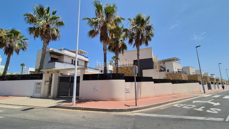 Foto aacdc60f-c35f-4844-9292-6f22f34b388a. Casa en Aguas Nuevas Torrevieja